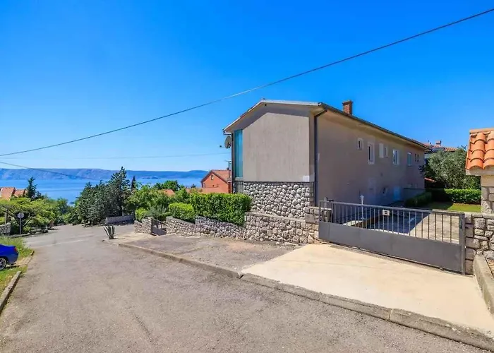 In 15435 Apartman