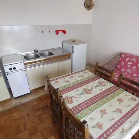 Apartment In 15435 Novi Vinodolski