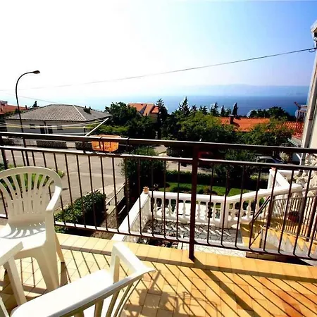 In 15435 Apartment *
