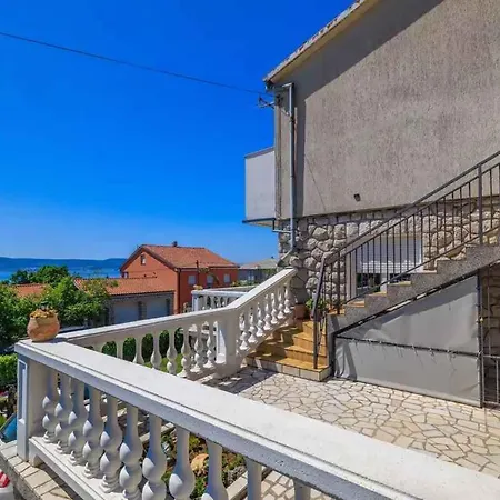 Lägenhet In 15435 *