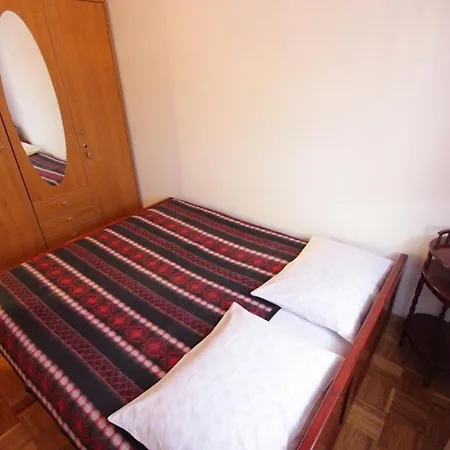 Apartment In 15435